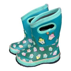 Girls Cupcake BOGS toddler 8